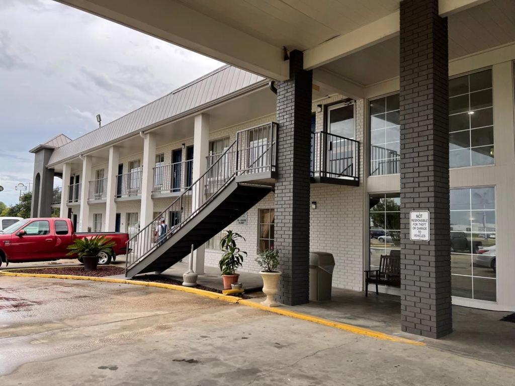 Motel Super 8 By Wyndham