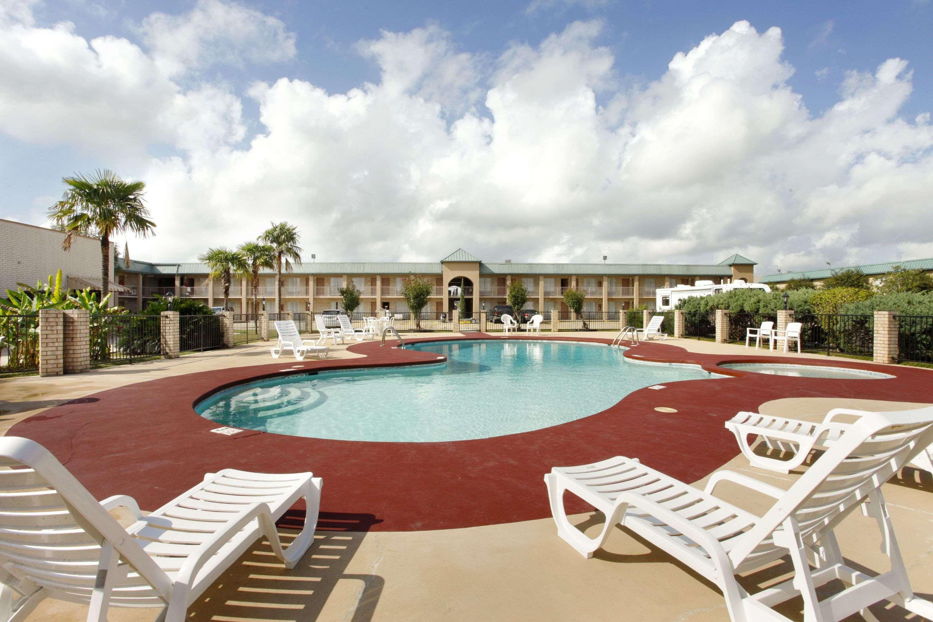 Super 8 By Wyndham