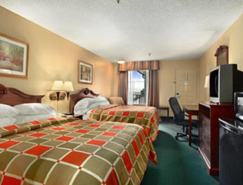 Super 8 By Wyndham 3* New Iberia